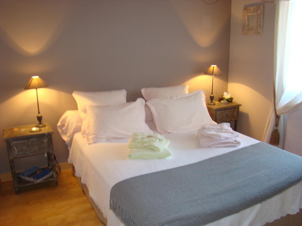B&B L'Oustalet De Sylvie Villeneuve-lès-Avignon Habitación foto